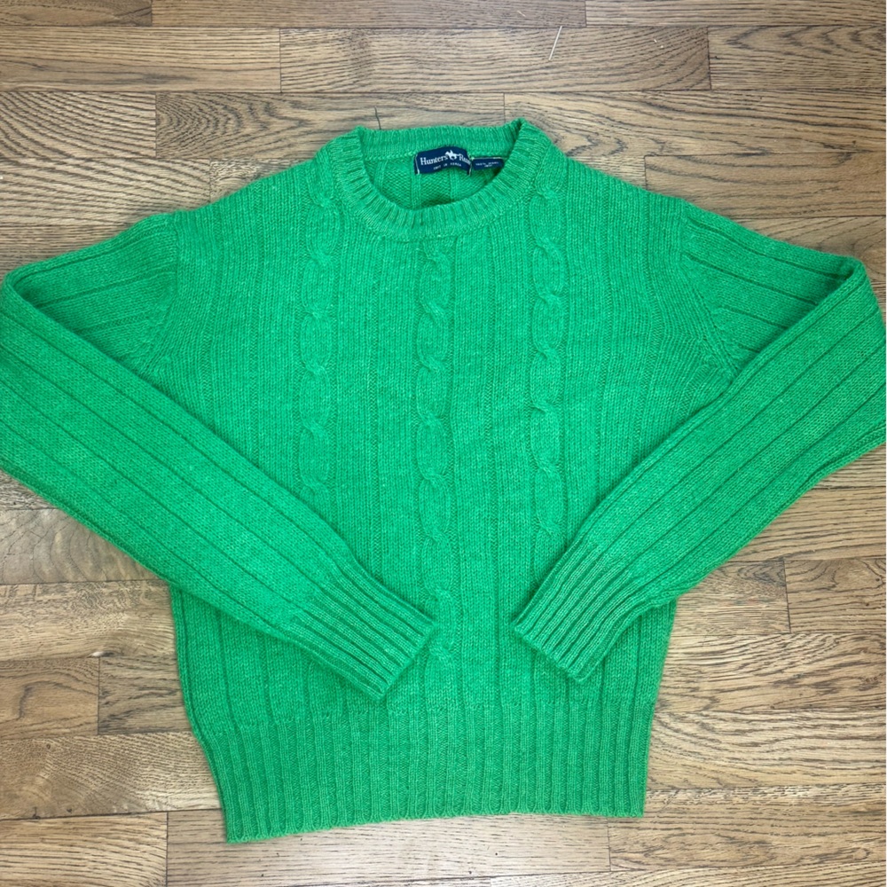 Vintage Hunter’s Run Women's Green Cable Knit Crewneck Sweater (runs small)